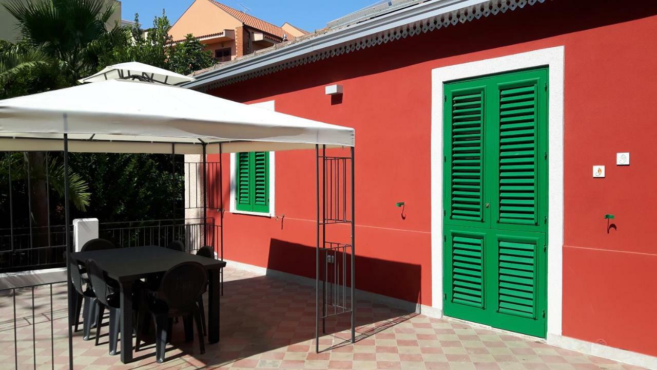 Giardino Labruto Lägenhet Messina Exteriör bild