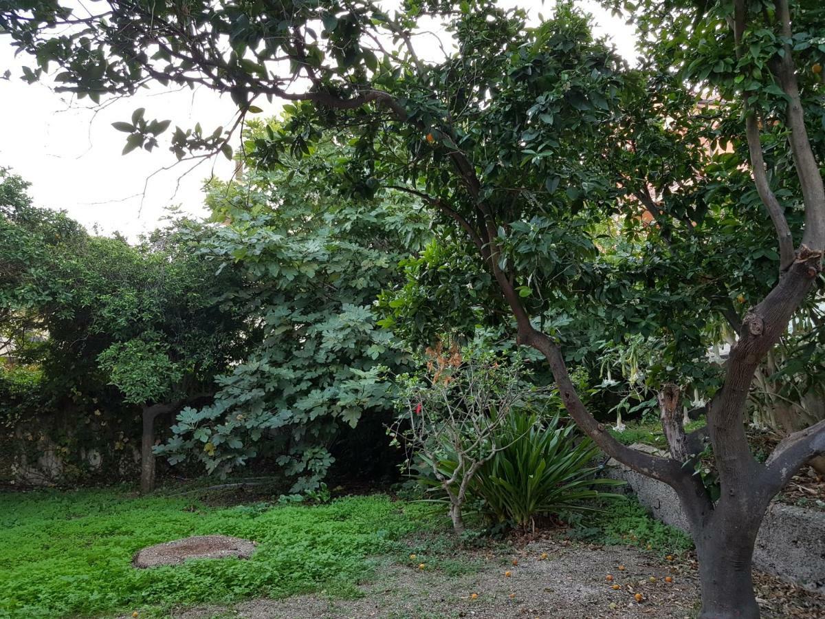 Giardino Labruto Lägenhet Messina Exteriör bild