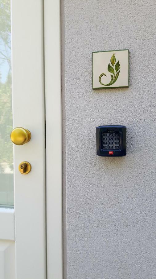Giardino Labruto Lägenhet Messina Exteriör bild