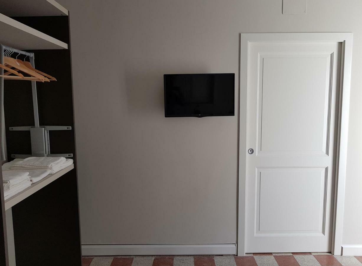 Giardino Labruto Lägenhet Messina Exteriör bild